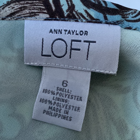 Loft Spring skirt. Size 6 - Picture 2 of 5